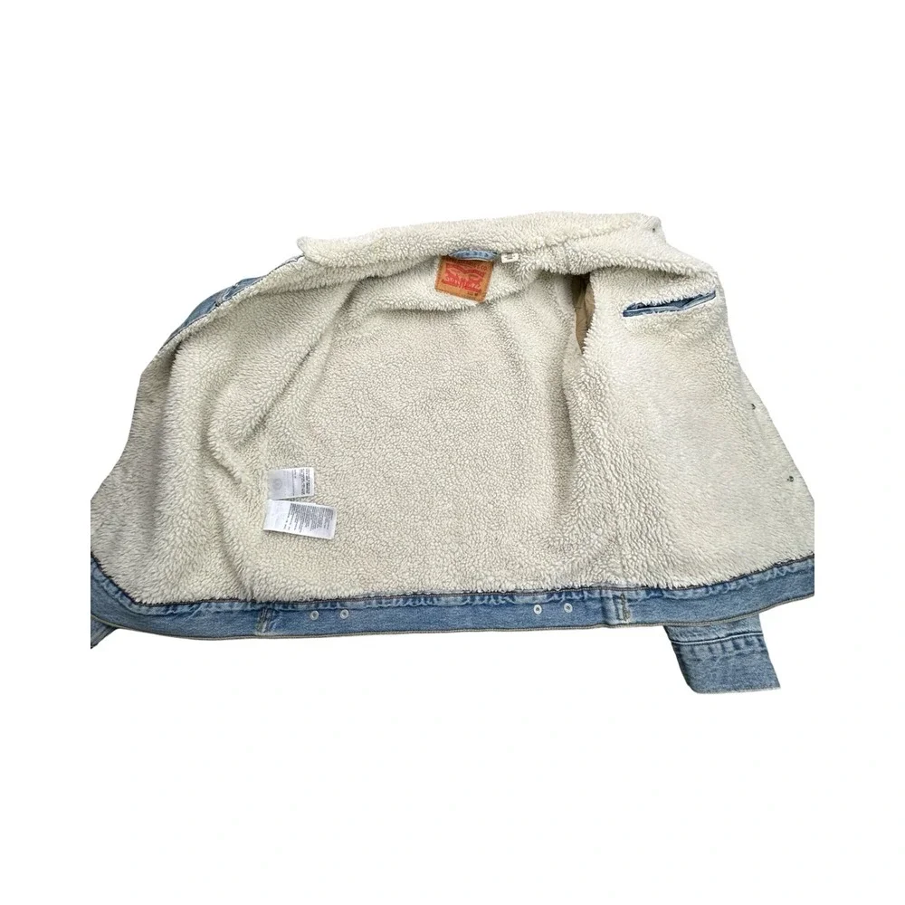 Levi's Trucker Jacket Mens M Light Blue Sherpa Lined Denim Type 3 Button Up Coat - Picture 3 of 12